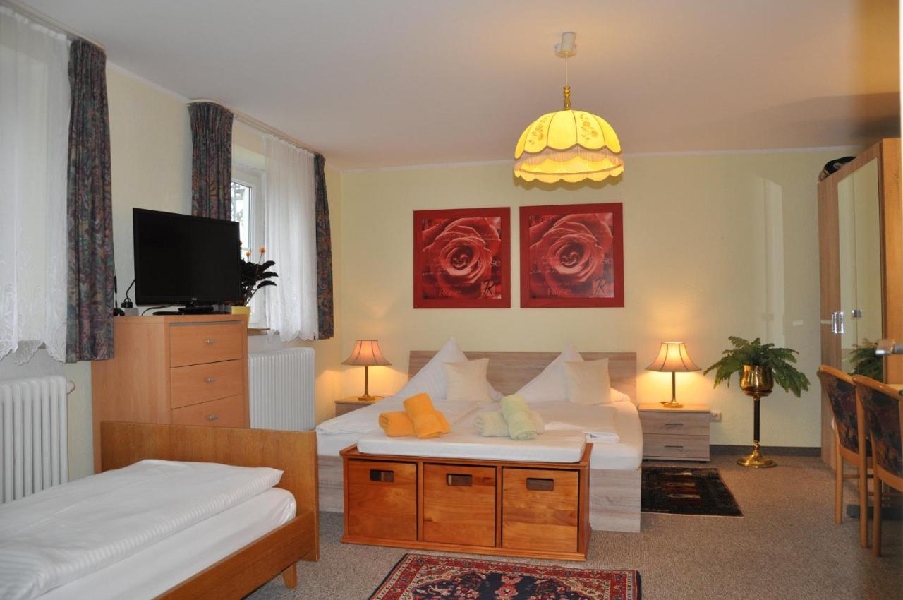 Pension Haus Gertrud Donauworth Bagian luar foto