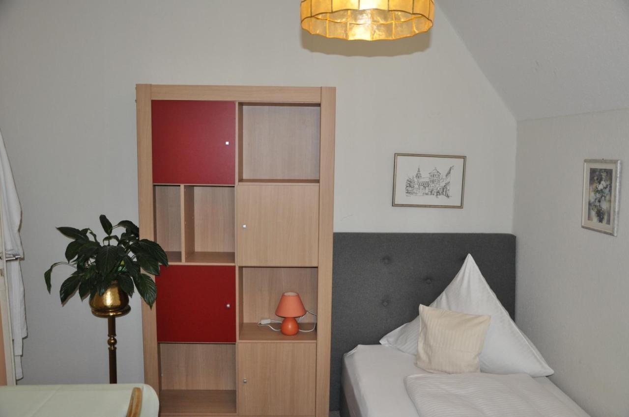 Pension Haus Gertrud Donauworth Bagian luar foto