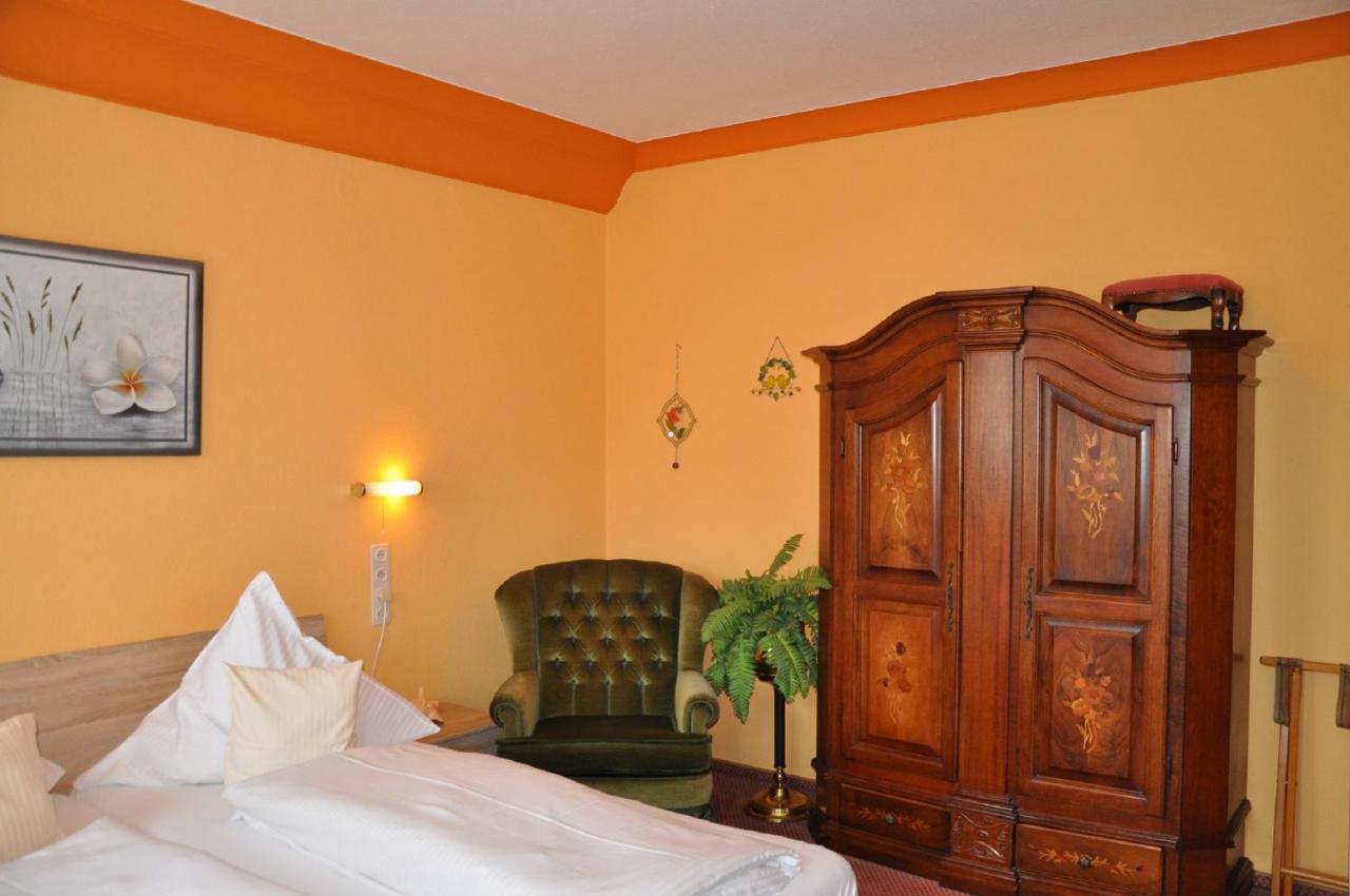 Pension Haus Gertrud Donauworth Bagian luar foto